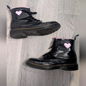 Dr Martens 1460 Heart Cutout Boots Black Patent Pink Size 5